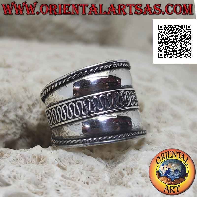Wide band silver ring with central wavy line and side weaves, Bali
