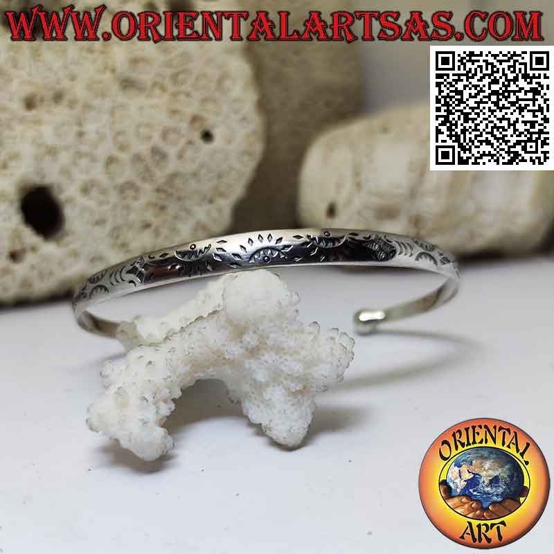 Rigid bracelet in 925 ‰ silver with mirror engraved tribal half sun