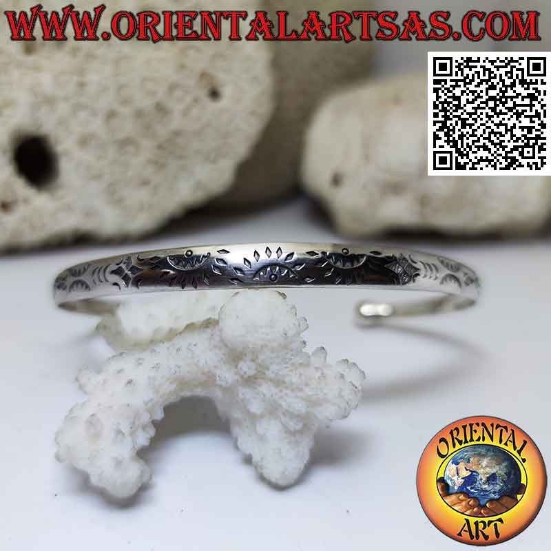 Rigid bracelet in 925 ‰ silver with mirror engraved tribal half sun