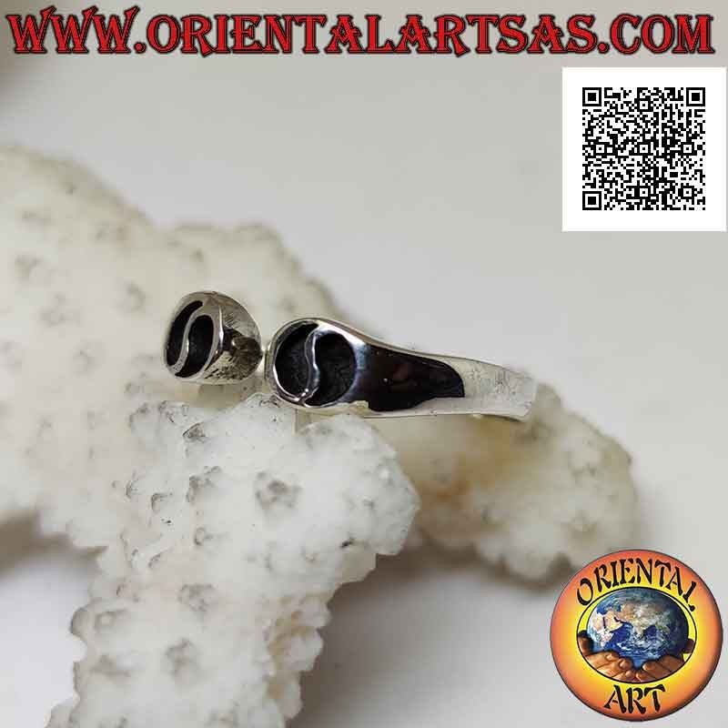 Anello in argento aperto davanti con yin yang svuotato (privo di male e bene), regolabile
