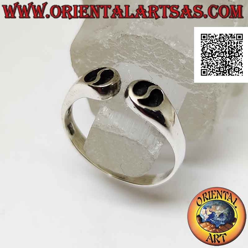 Anello in argento aperto davanti con yin yang svuotato (privo di male e bene), regolabile