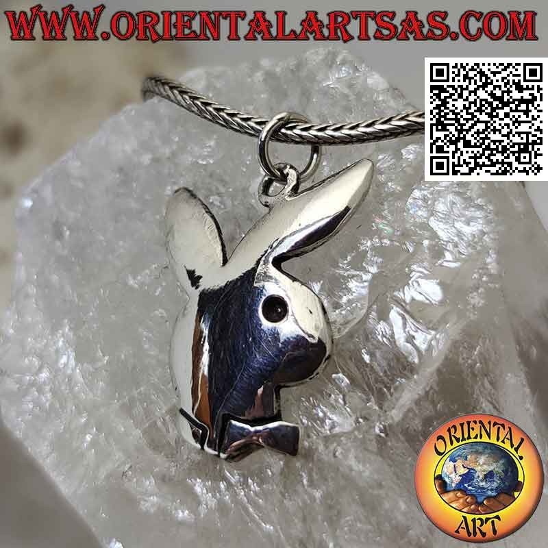 Colgante de plata en forma de conejito "playboy" redondeado con grabados
