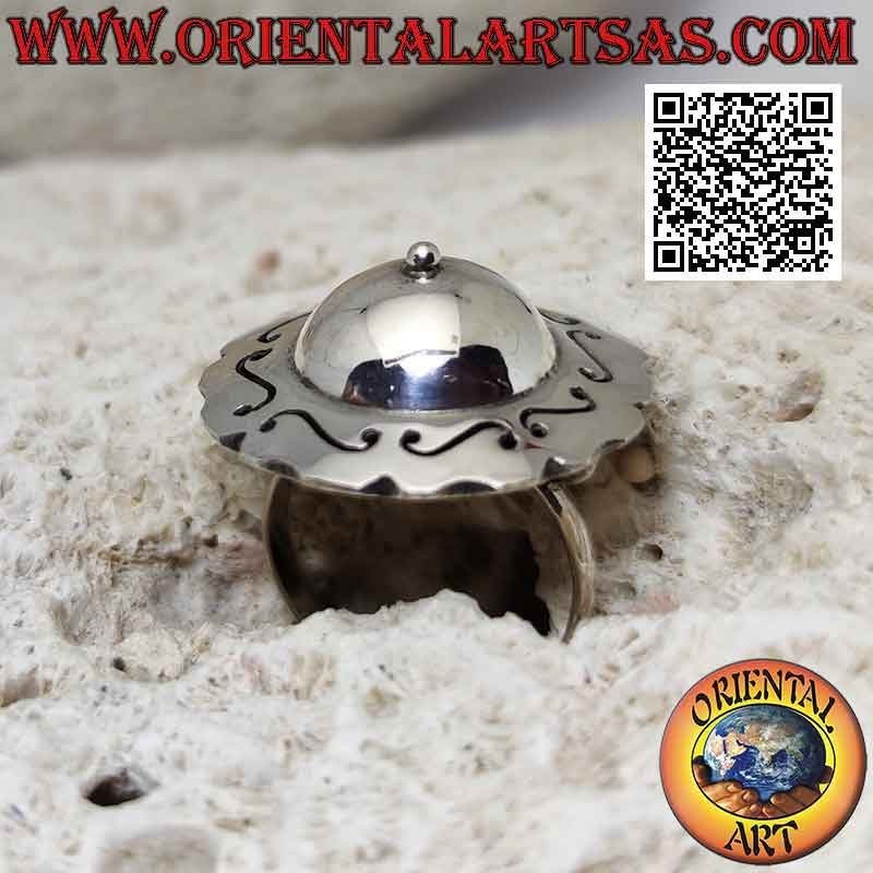 Silver round hat ring with smooth dome and Greek engraved around