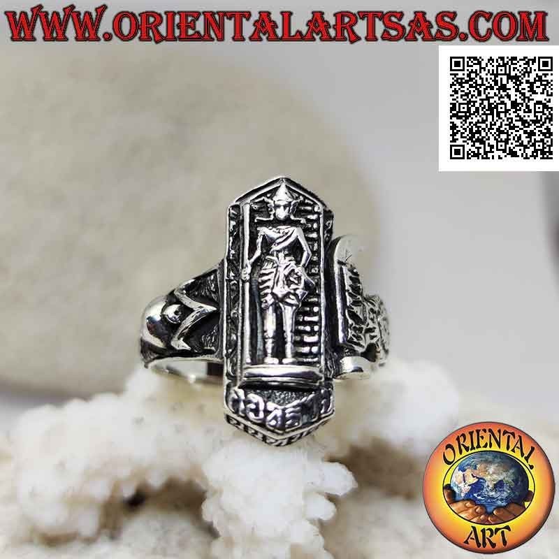 Anello in argento con Yaksha "il custode", uno dei 12 yak guardiani del Wat Phra Kaew di Bangkok