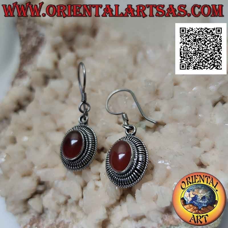 Boucles d'oreilles à levier en argent avec cabochon ovale cornaline et monture à rayures perpendiculaires