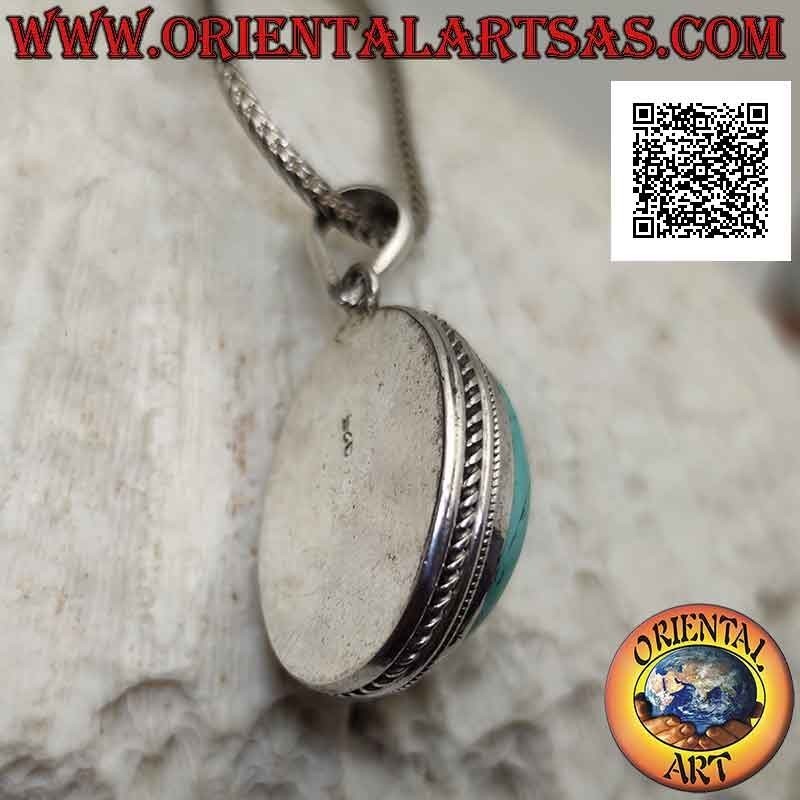 Ciondolo in argento con turchese antico ovale cabochon contornato da intreccio elicoidale (grande)