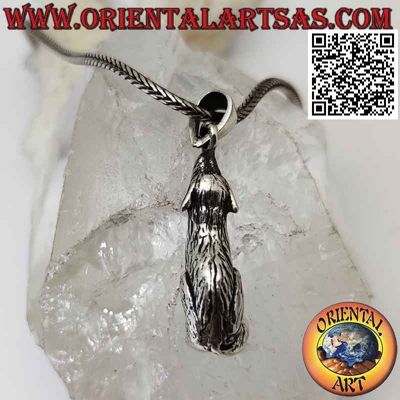 Colgante de plata en forma de lobo aullador tridimensional