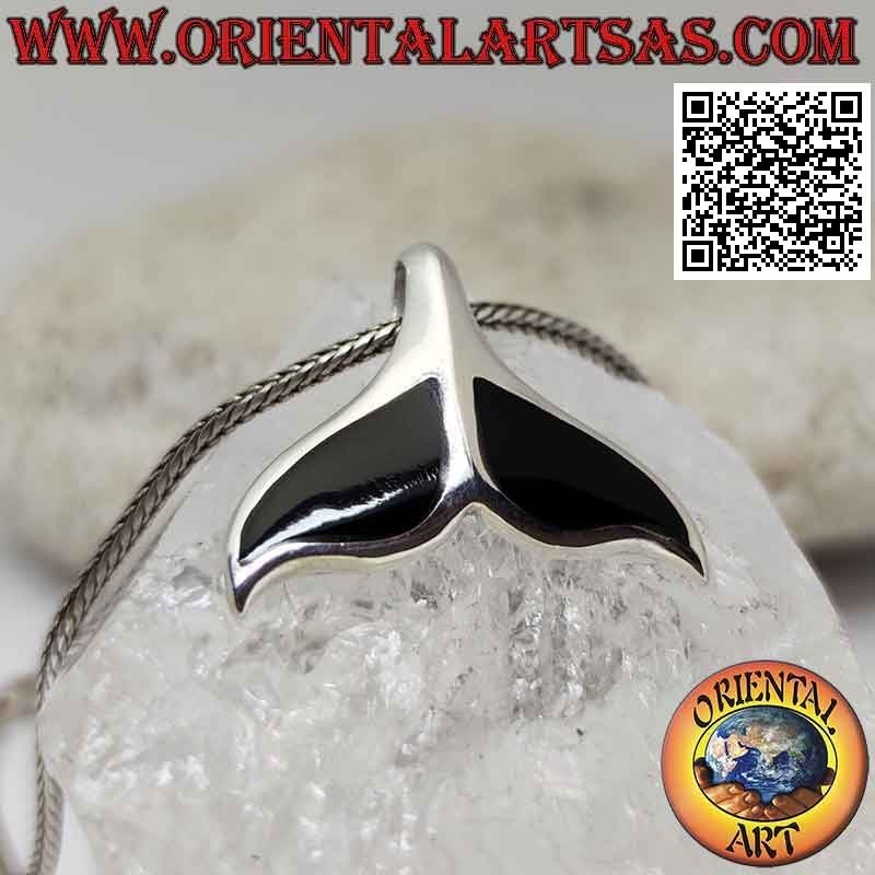 Ciondolo in argento a forma di coda di balena curva con onice