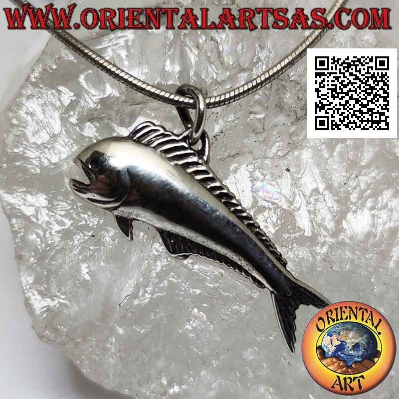 Colgante de plata, el salmón saltarín
