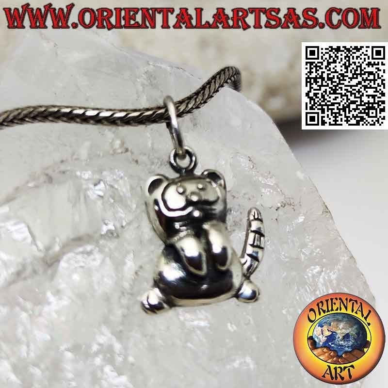 Silver pendant in the shape of a beaver (anime)