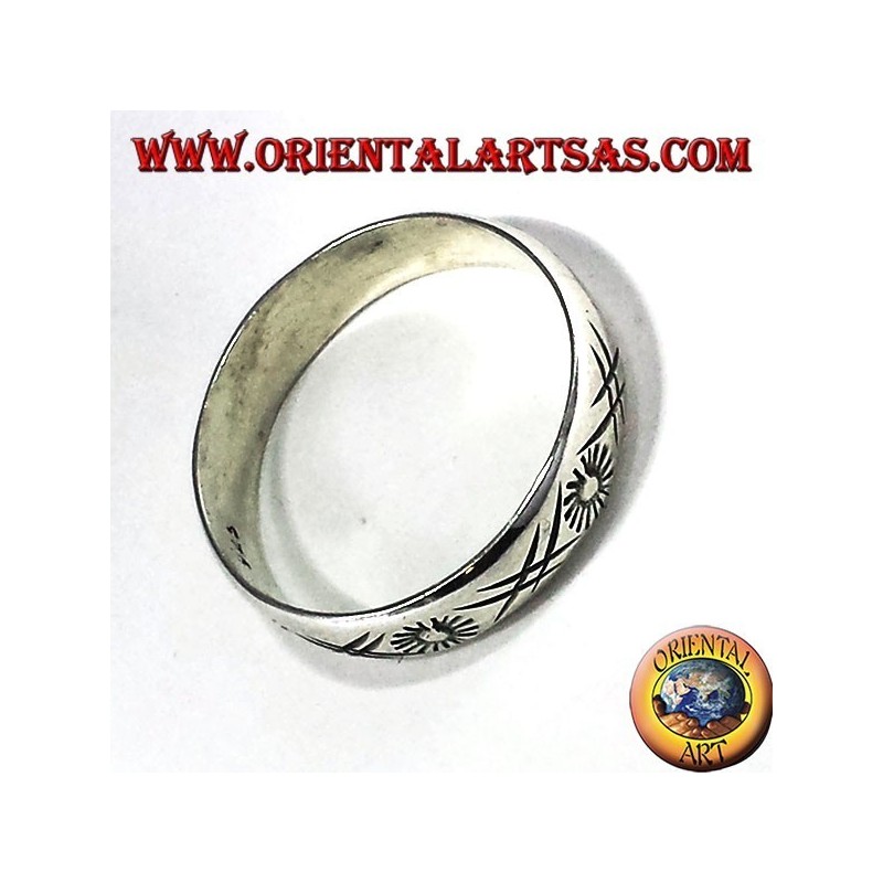 anillo de boda grabada mano sol de plata