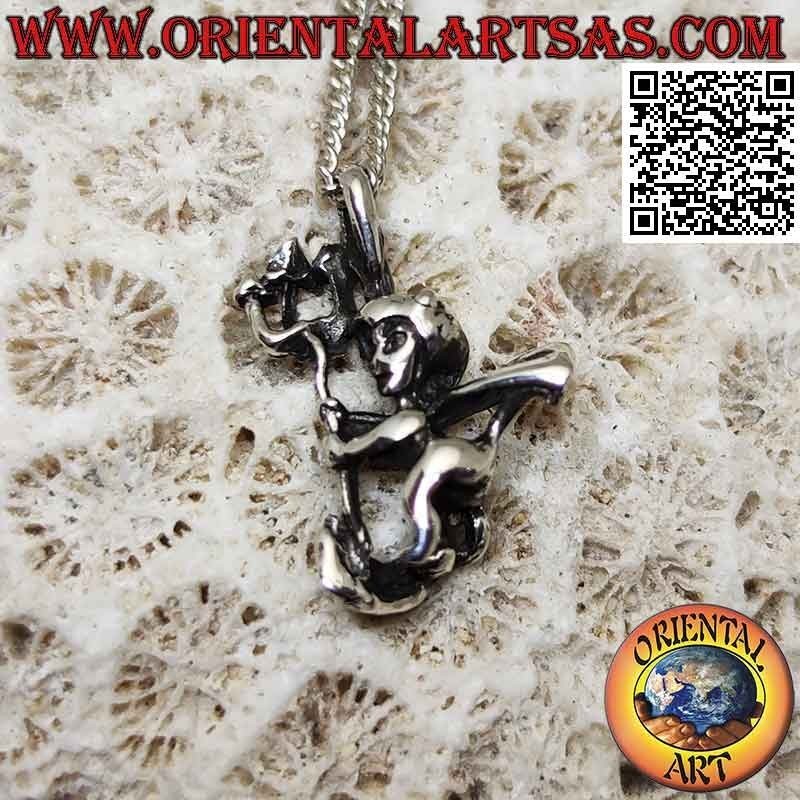 Pendentif en argent en forme de diable avec trident (tridimensionnel)