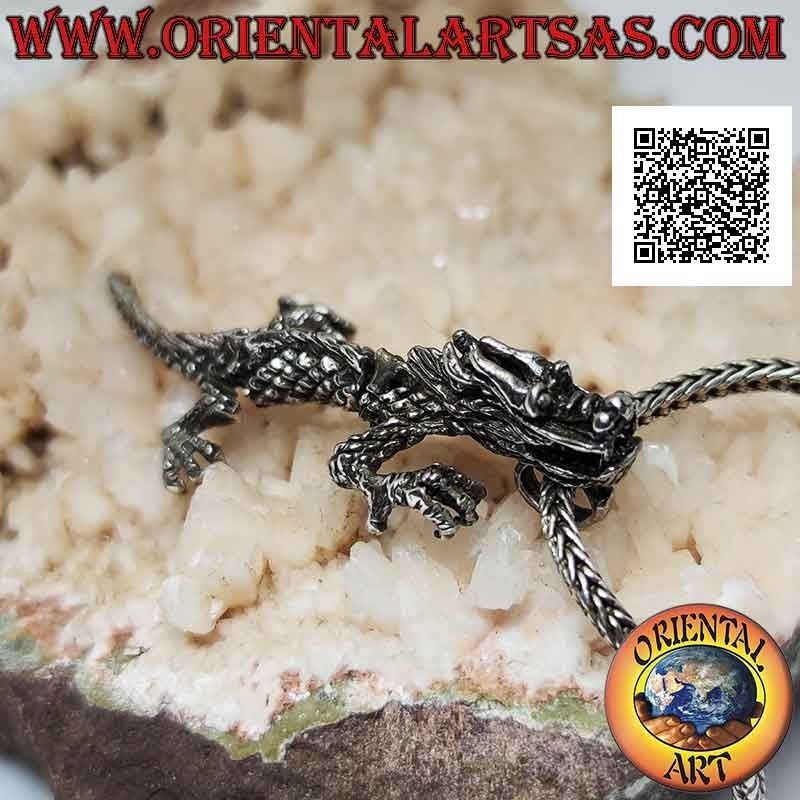 Silberner Anhänger in Form eines orientalischen (chinesischen) Drachen integral dreidimensional beweglich