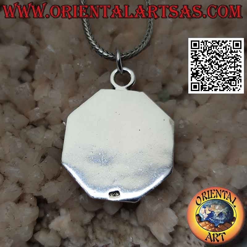 Silver pendant, smooth octagonal plate with engraved anchor and sailors