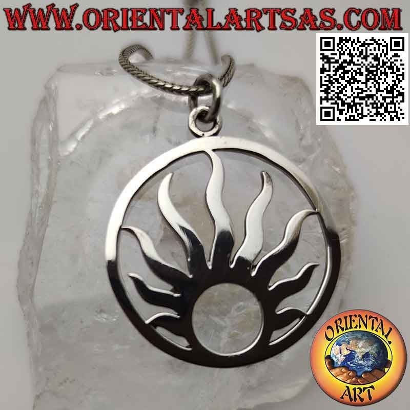 Smooth silver pendant, the radiant sun in the circle