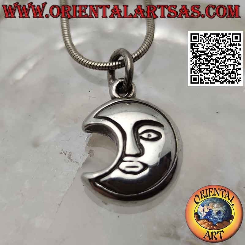 Silver pendant, double-sided rounded crescent with engraved half face