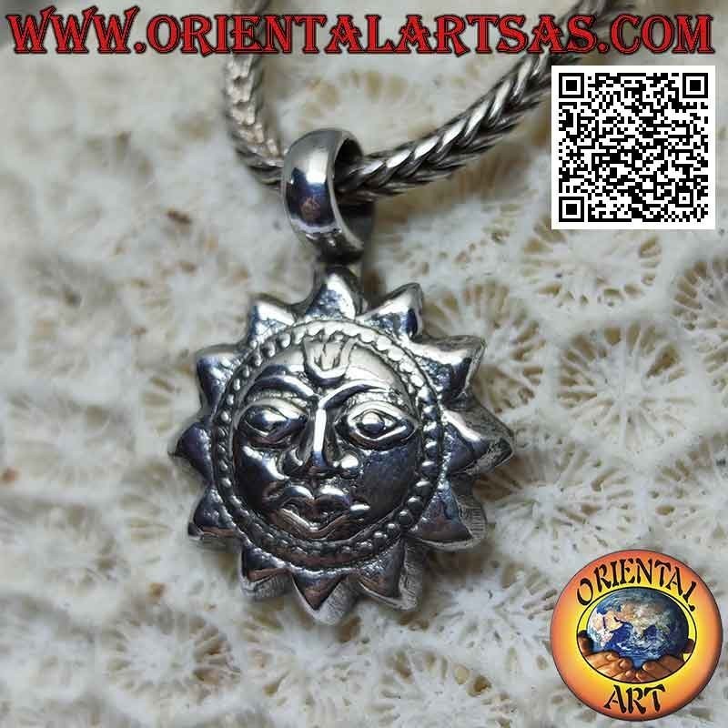 Pendentif en argent, soleil avec visage en forme de style népalais (complet)