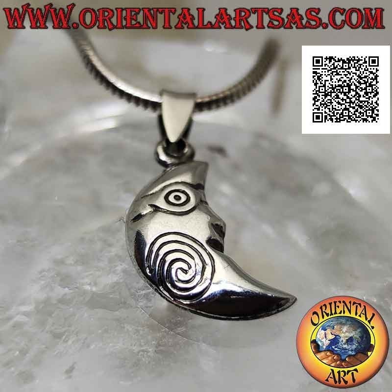 Pendentif en argent, croissant double face avec visage façonné et spirale gravée