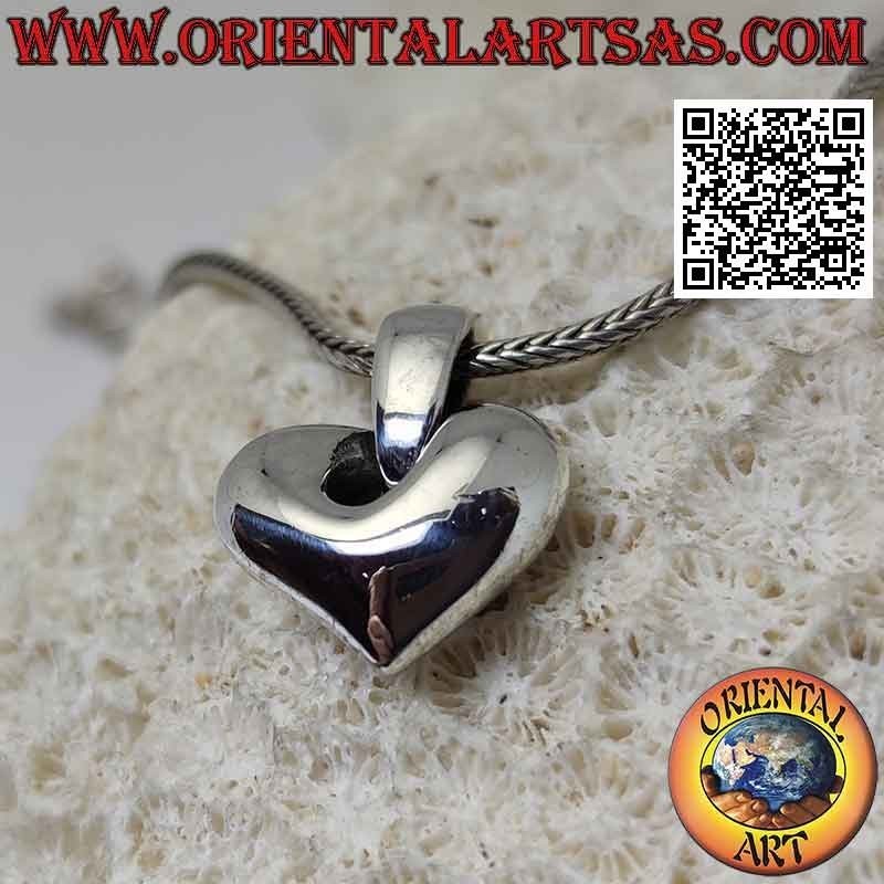 Ciondolo in argento liscio tridimensionale in stile moderno