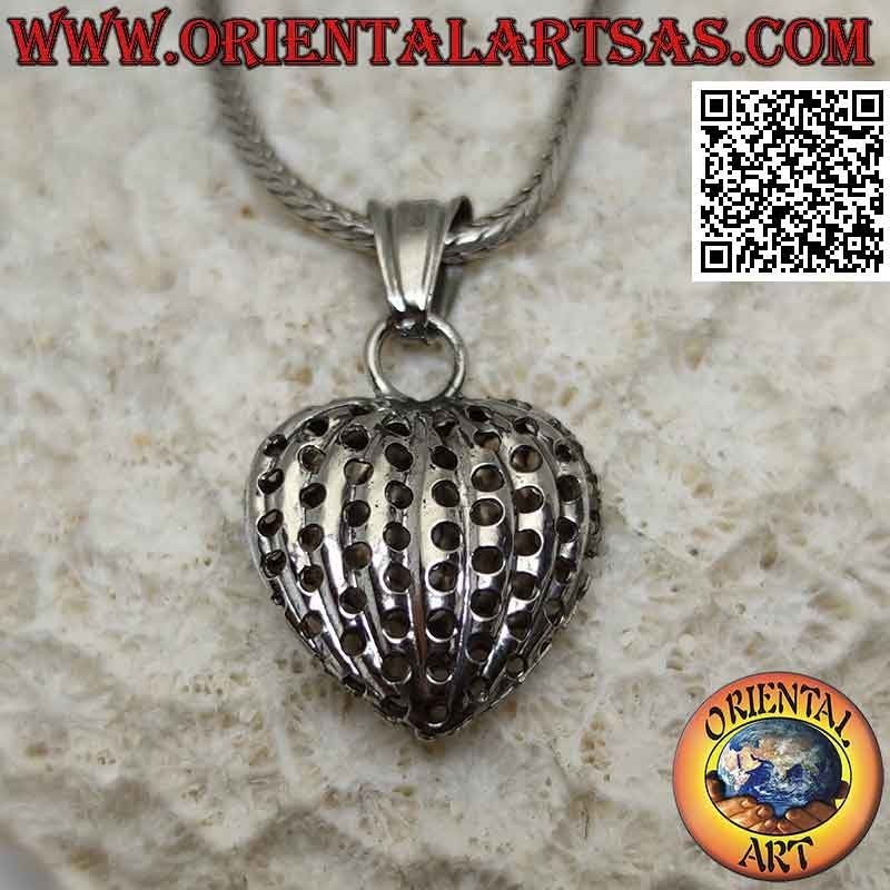 Pendentif en argent, coeur tridimensionnel avec lignes verticales perforées