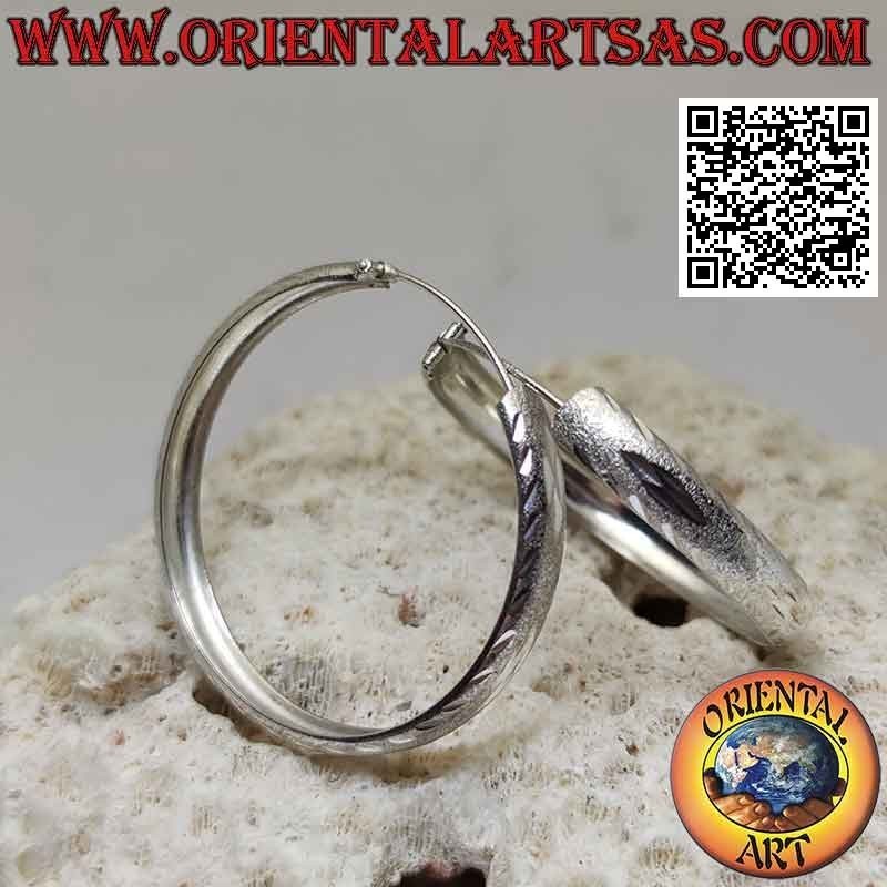 Silver earrings with a large diamond-coated and satin-finished circle of 42 mm Ø