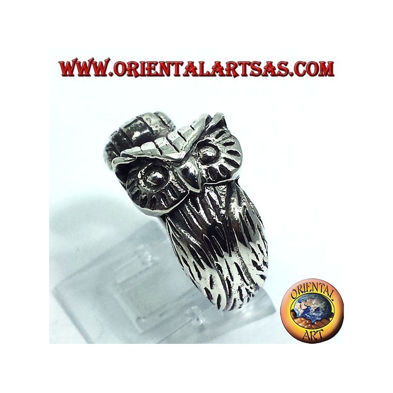 Ring aus 925 Sterling Silber mit Eulen-Motiv im Wickeldesign und detaillierter Ausführung.