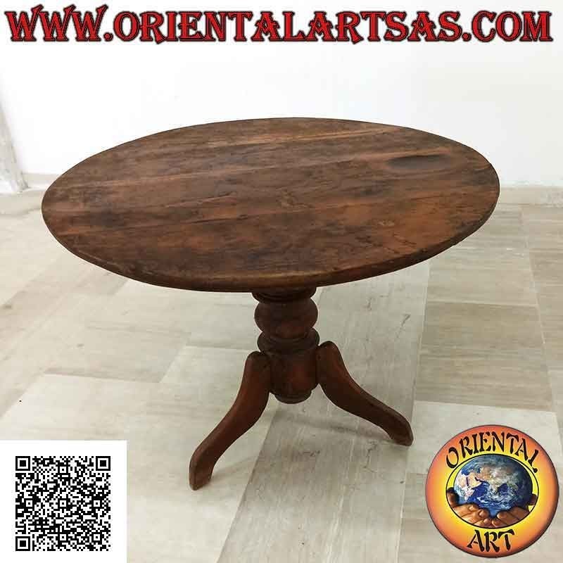 Imperial style round three-legged table in antique teak wood (100 cm Ø)