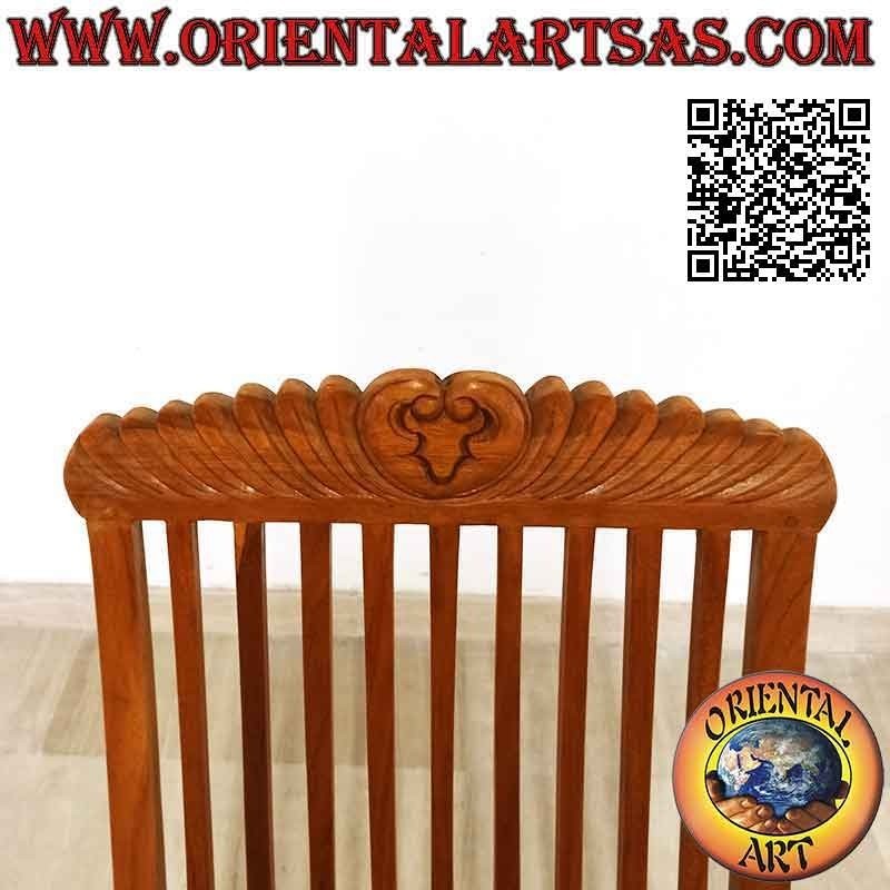 Silla plegable con decoración imperial tallada en madera de teca