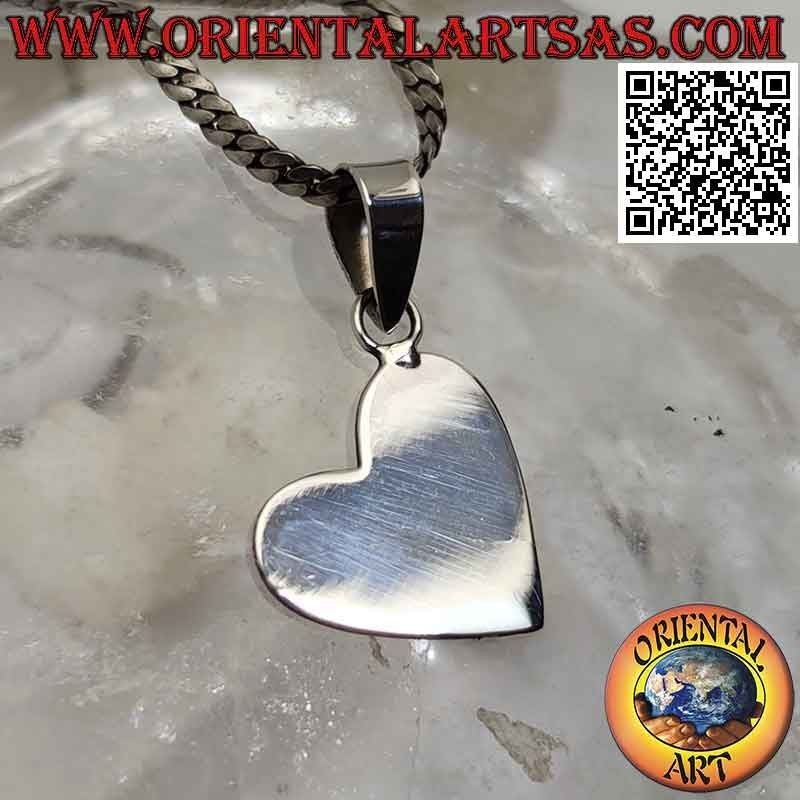 Colgante de plata, corazón plano liso enganchado por un lóbulo