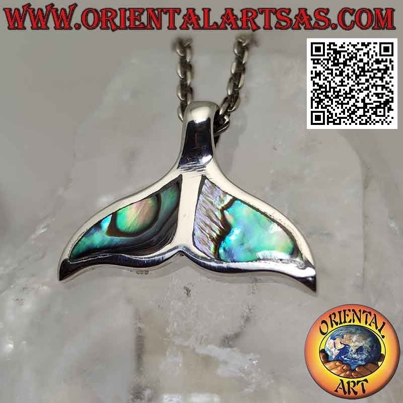 Ciondolo in argento coda di balena piatta con paua shell