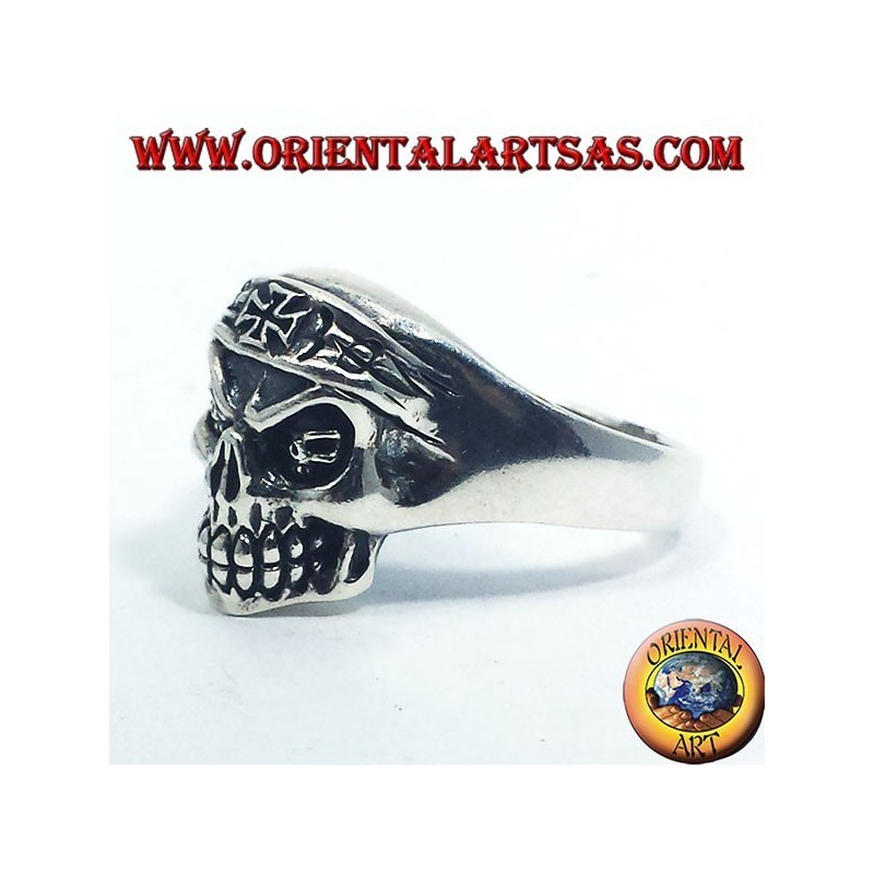 bague en argent, biker crâne avec croix de fer