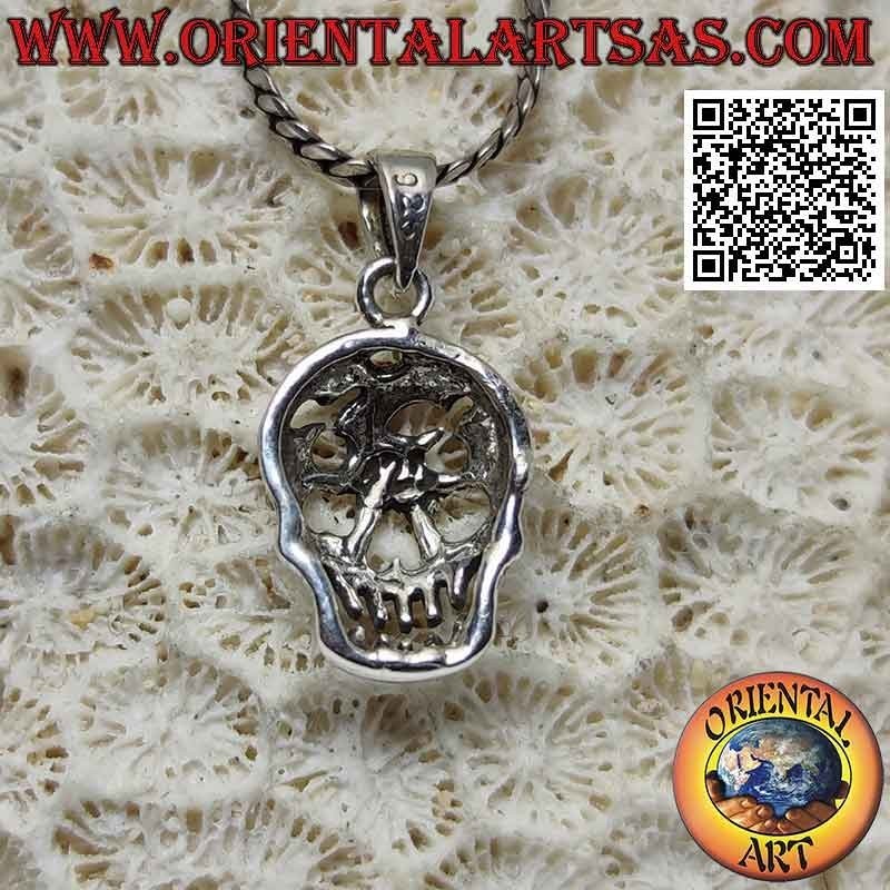 Colgante de plata, la calavera sonriente con frente perforada