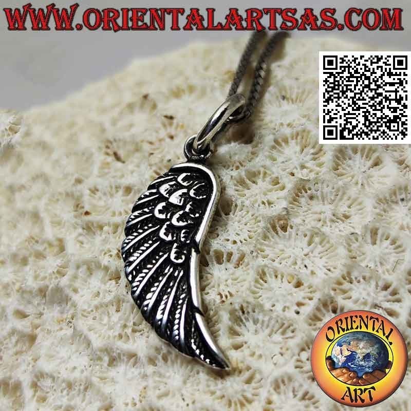 Pendentif en argent, aile d'ange aux ailes en relief arrondies