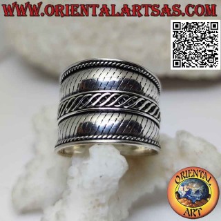 Breiter Bandring in Silber mit Querstreifen, Bali