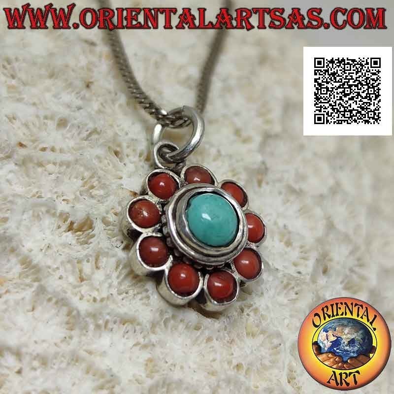 Pendentif en fleur d'argent avec cabochon de turquoise tibétain antique entouré de coraux ronds (2)