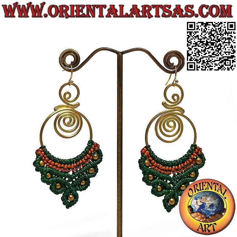 Boucles d'oreilles baroques faites à la main en laiton doré et technique macramé