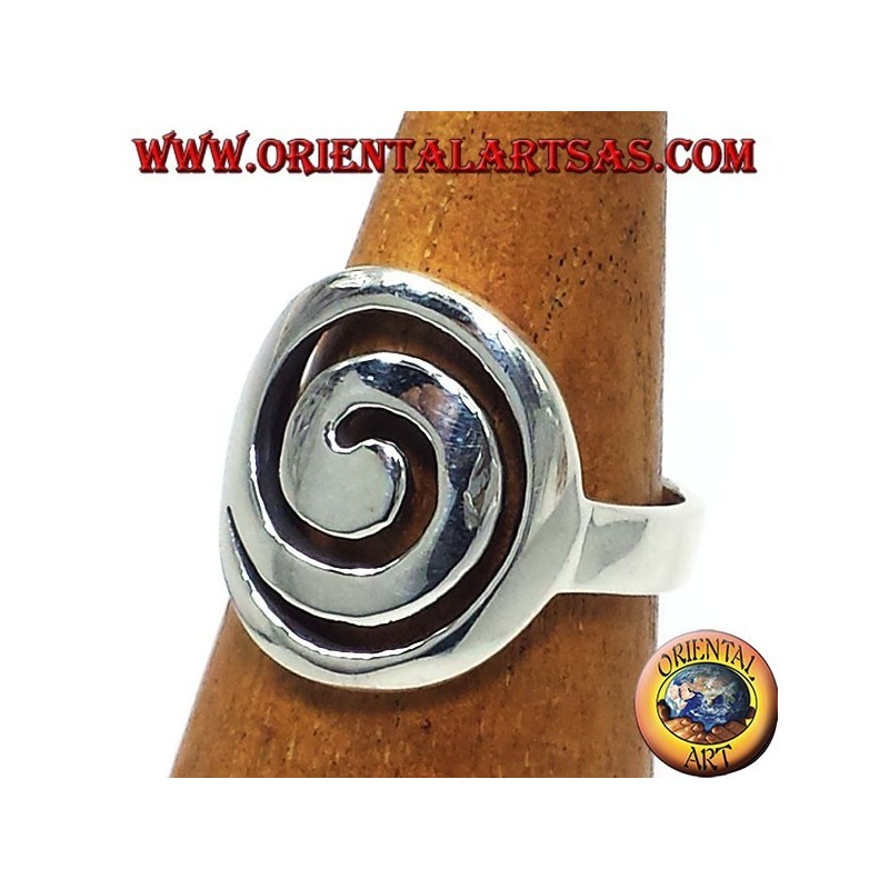 Silver ring spiral