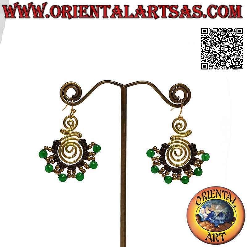 Boucles d'oreilles artisanales en laiton doré et technique macramé avec perles en pierres semi-précieuses (rondes)