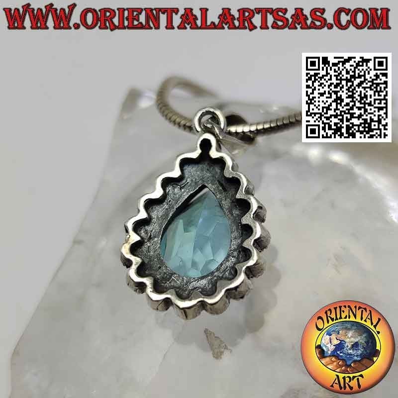 Ciondolo in argento con topazio blu a goccia incastonato contornata di marcassite