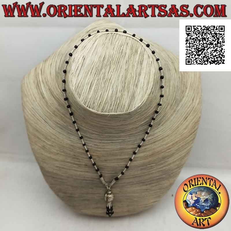 Collier ras de cou d'onyx et de perles d'argent 925 ‰ enfilées avec inserts et touffe