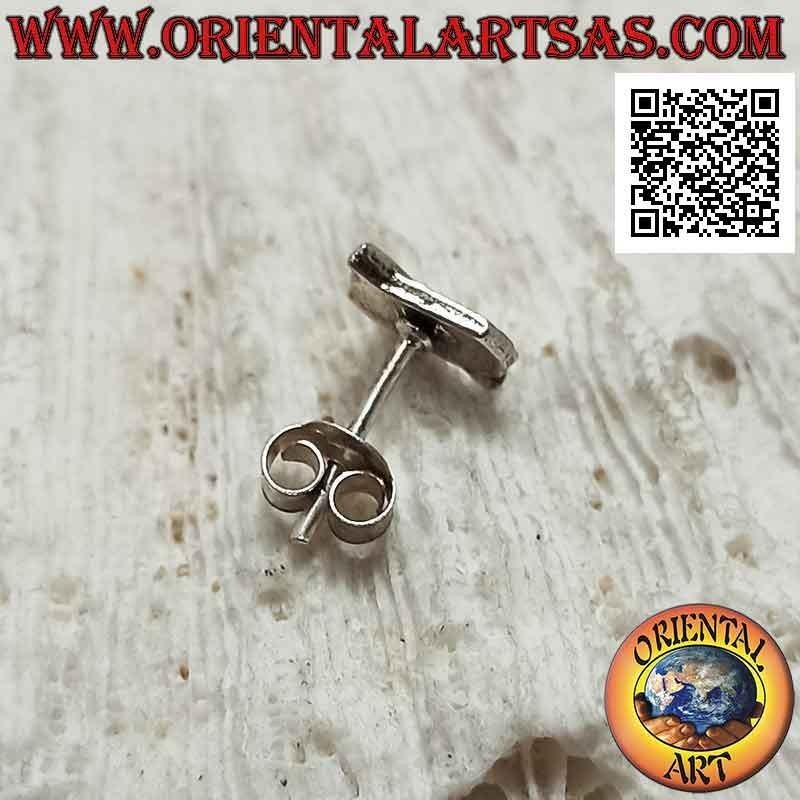 Mini boucle d'oreille en argent, le "stop" barré