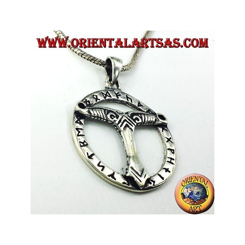 ciondolo in argento albero del mondo  con rune
