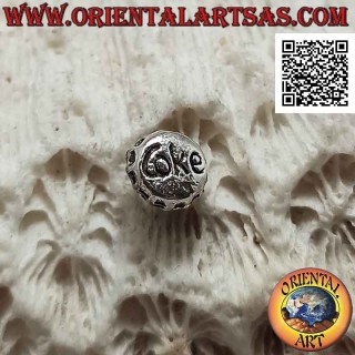 Mini silver earring, the "Coca Cola" cap