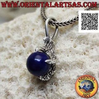Silver pendant, lapis lazuli sphere gripped by a four-clawed paw