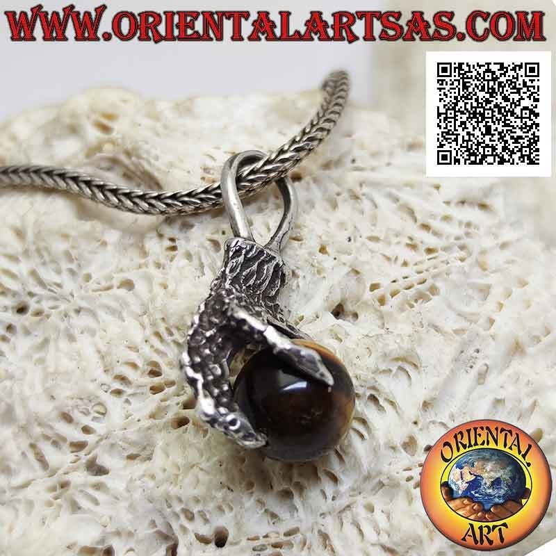 Pendentif en argent, boule oeil de tigre saisie par une patte à quatre griffes