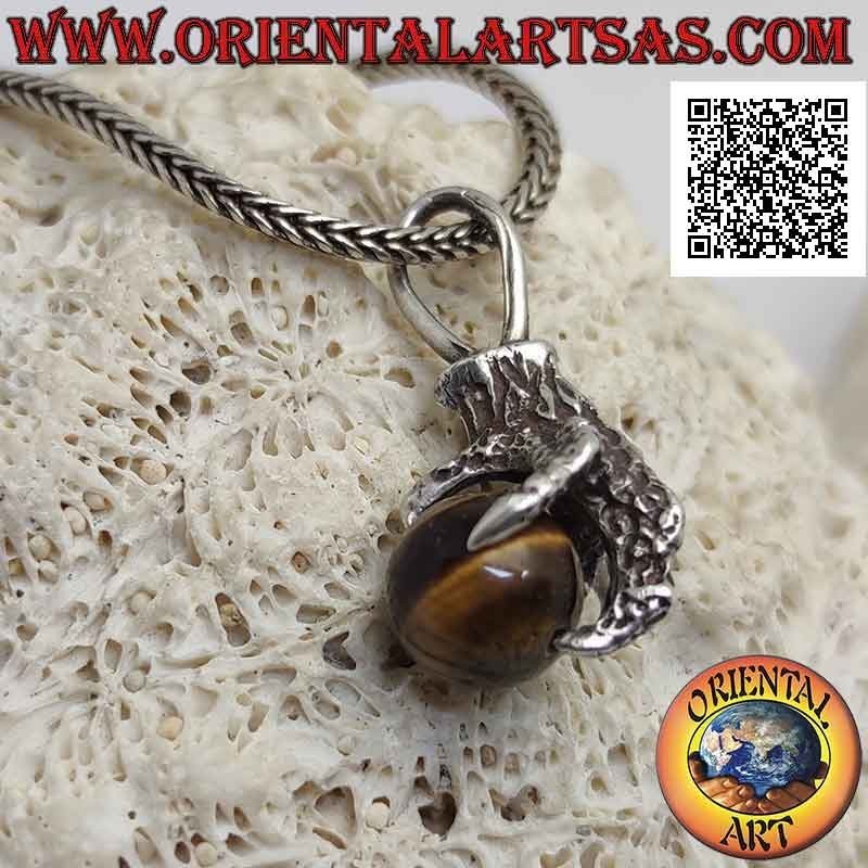 Pendentif en argent, boule oeil de tigre saisie par une patte à quatre griffes