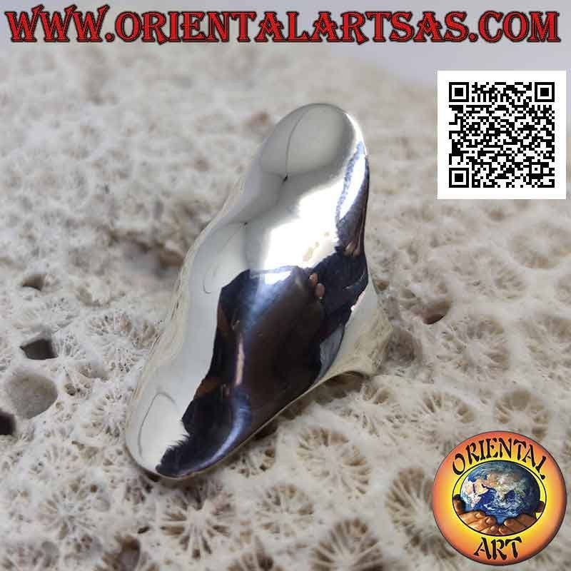Anillo plateado liso en forma de cubierta de dedo ondulada
