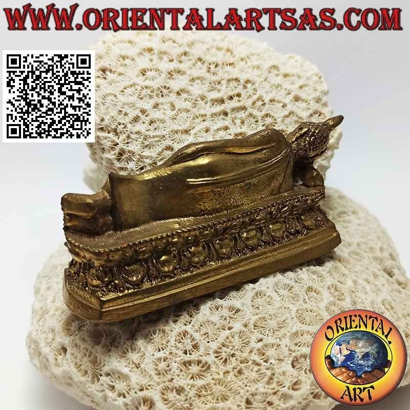 Buddha sculpture lying in a resting position, in 9 cm gilded brass