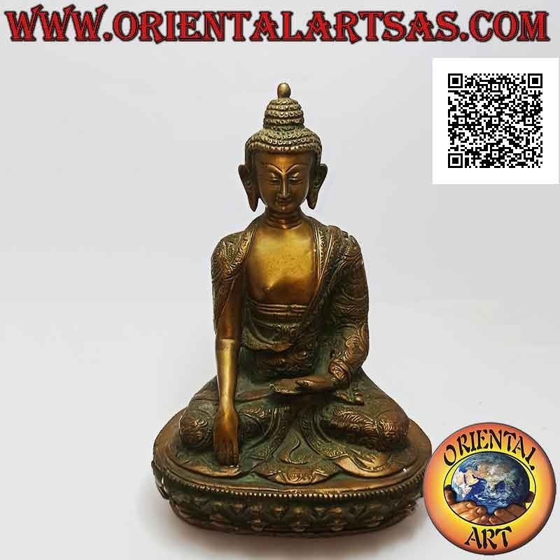 Scultura Buddha "Bhumisparsha Mudra - Sottomettendo il demone Mara" in ottone da 21 cm