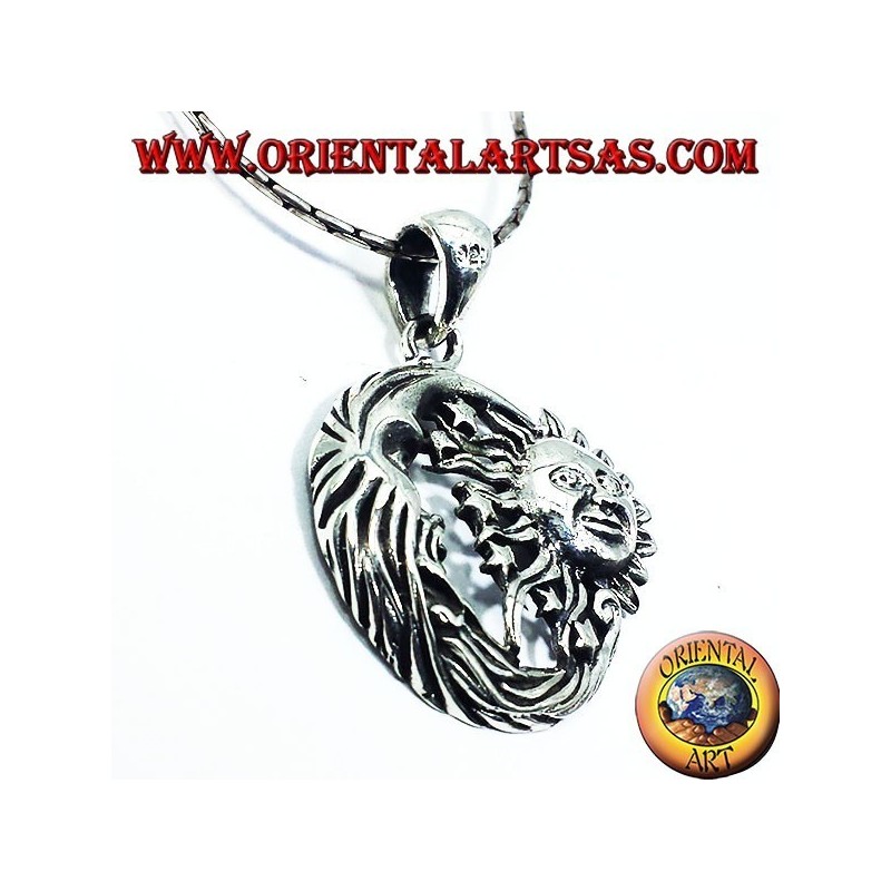 pendentif en argent, le soleil et la lune
